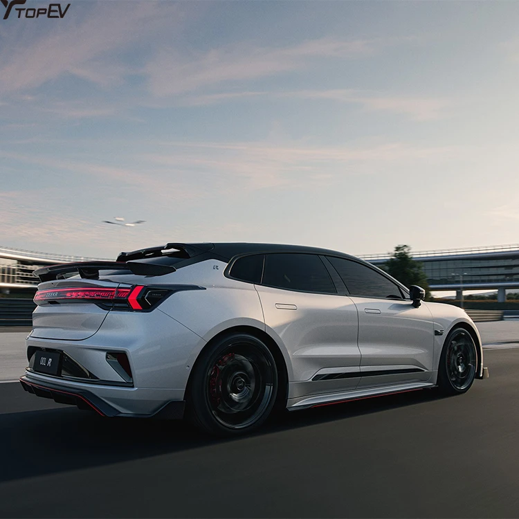Luksusa 4 riteņu E-auto
